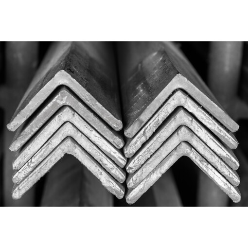 Kątownik g/w 40x20x4 L=6mb