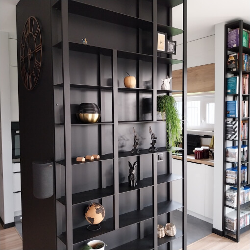 Regał stalowy LOFT z półkami z blachy #9